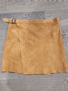 Theory Lamb Leather And Suede Mini Wrap Skirt - Camel